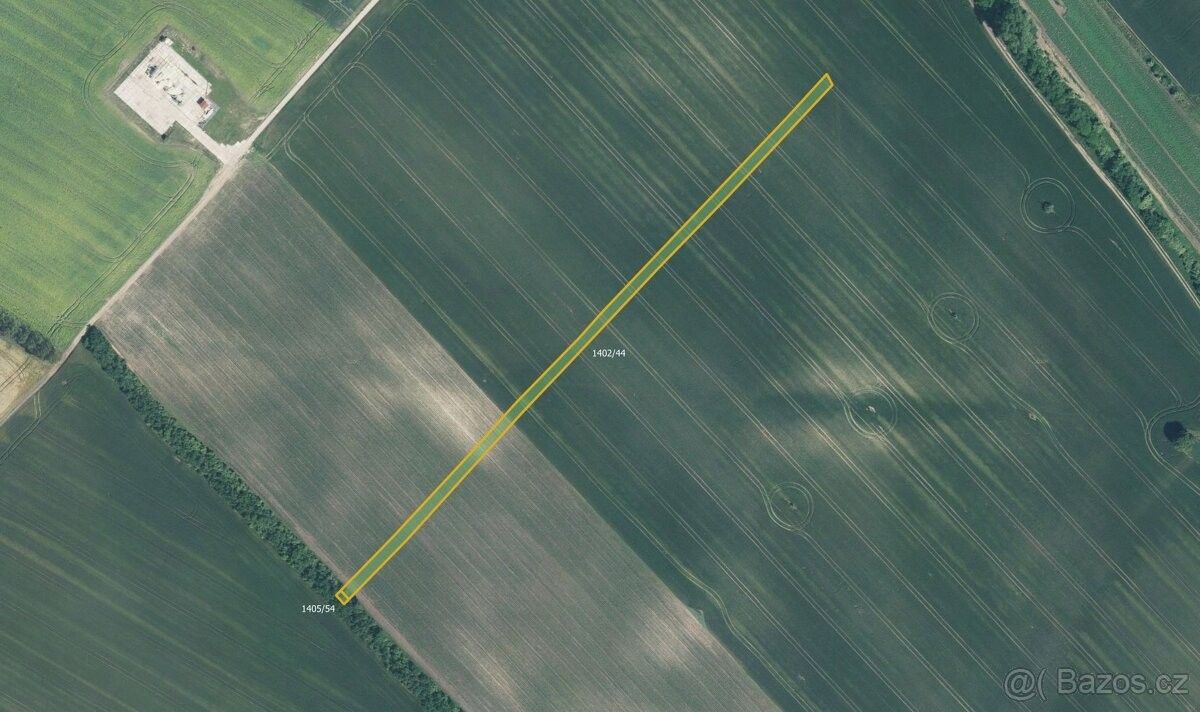 Prodej pozemek pro bydlení - Starý Poddvorov, 696 16