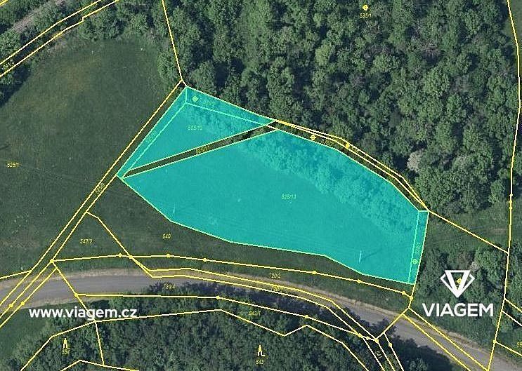 Zemědělský pozemek, 1 391 m²