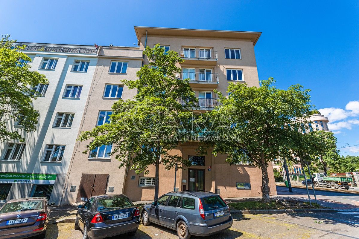 2+1, Hollarovo náměstí, Praha, 77 m²