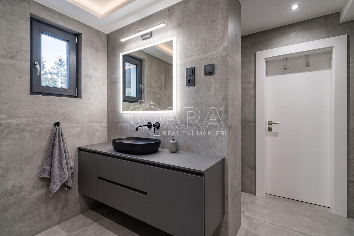 Byt 4+1 · 182 m² · Ke Svatému Jánu, Beroun - Beroun-Hostim - 3