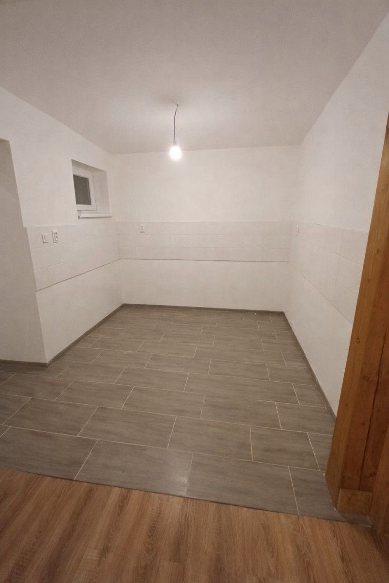Rodinné domy, Šoporňa - Šoporňa, Trnavský kraj, 108 m² - 2