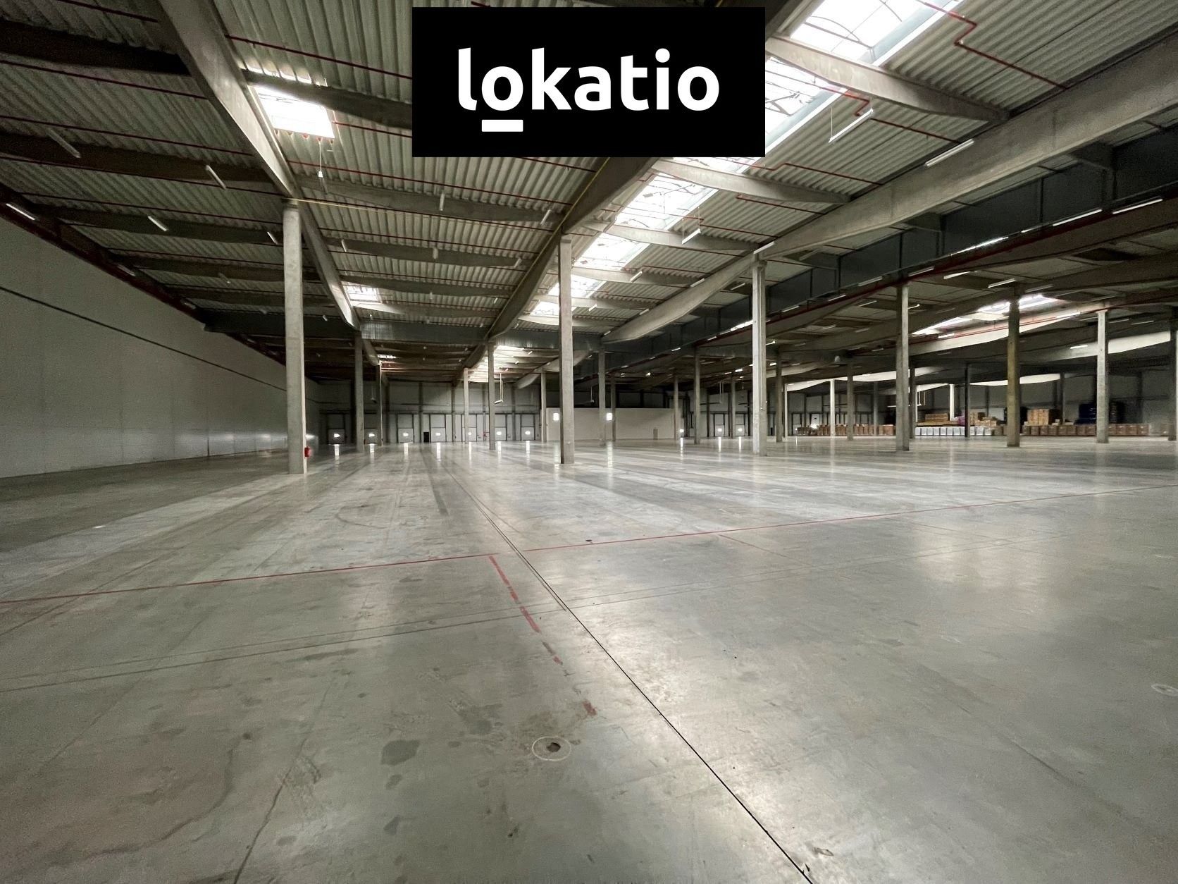 Sklad, 18 297 m²