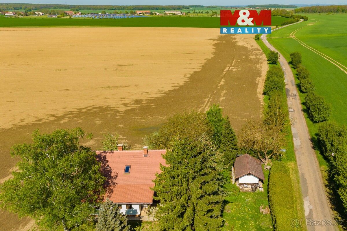 Pozemky pro bydlení, Nechanice, 503 15