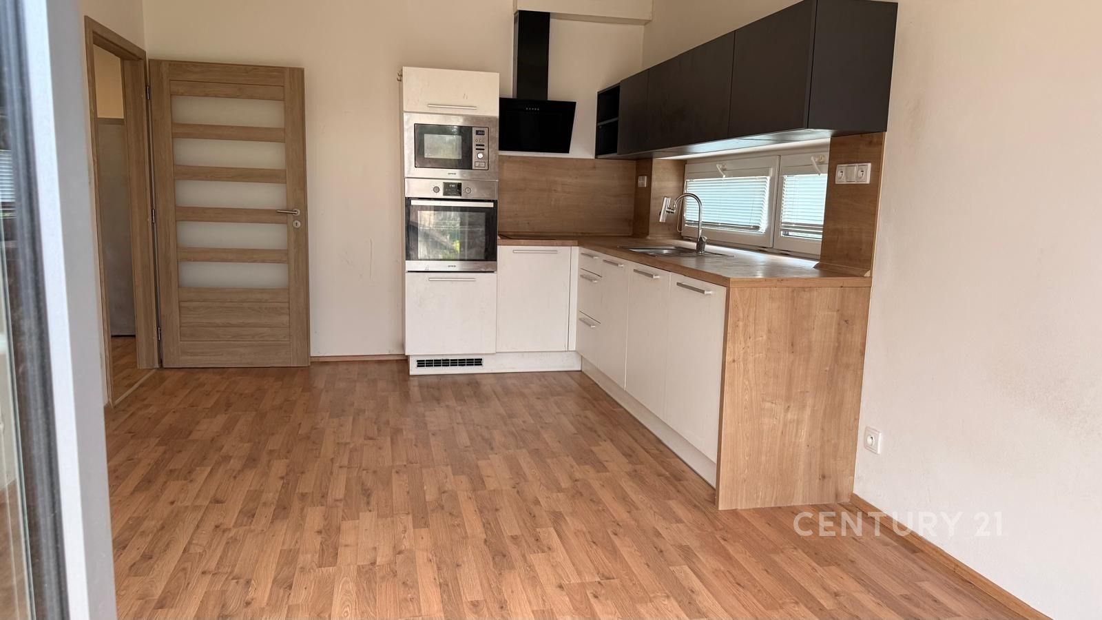 2+kk, V parku 695, Velké Popovice, 43 m² - 1