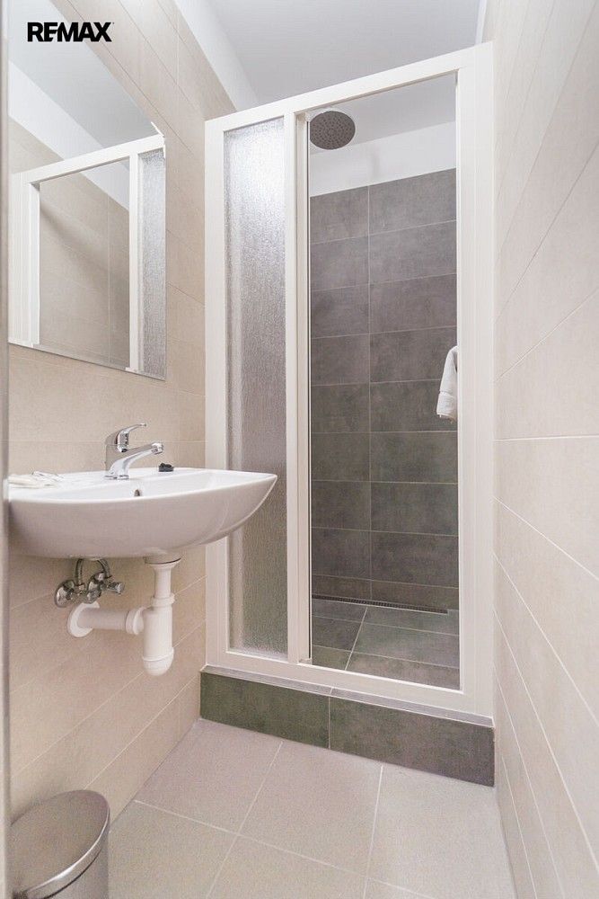 Pronájem byt 1+kk - Praha - Chodov, okres Praha 11, Hlavní město Praha, 25 m² - 5