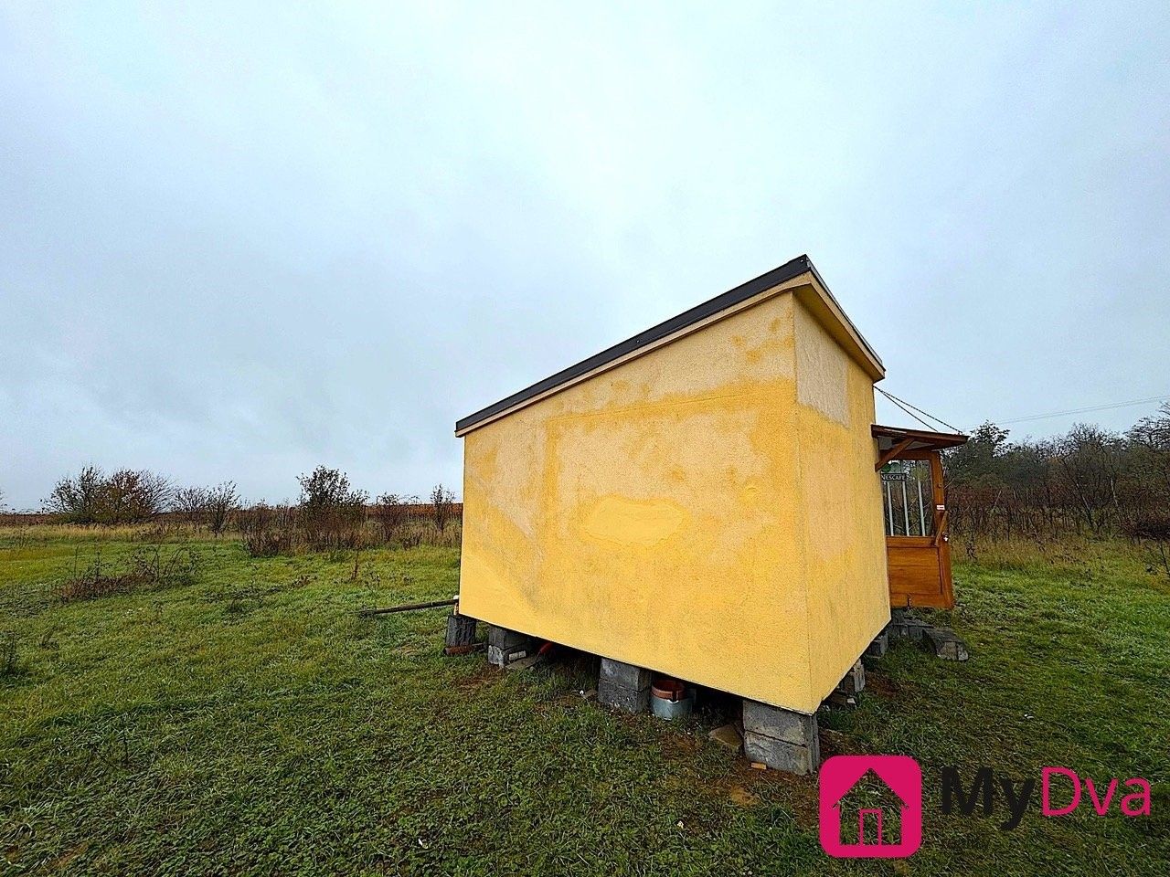 Zahrady, Suchohrdly, 2 140 m² - 2