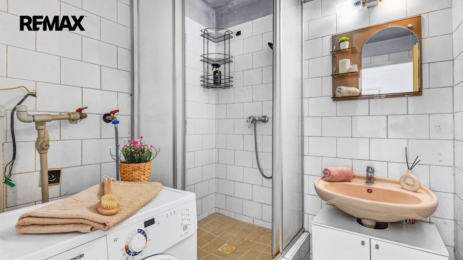 Prodej rodinný dům - Zámecká 116, Jirny, 200 m² - 5