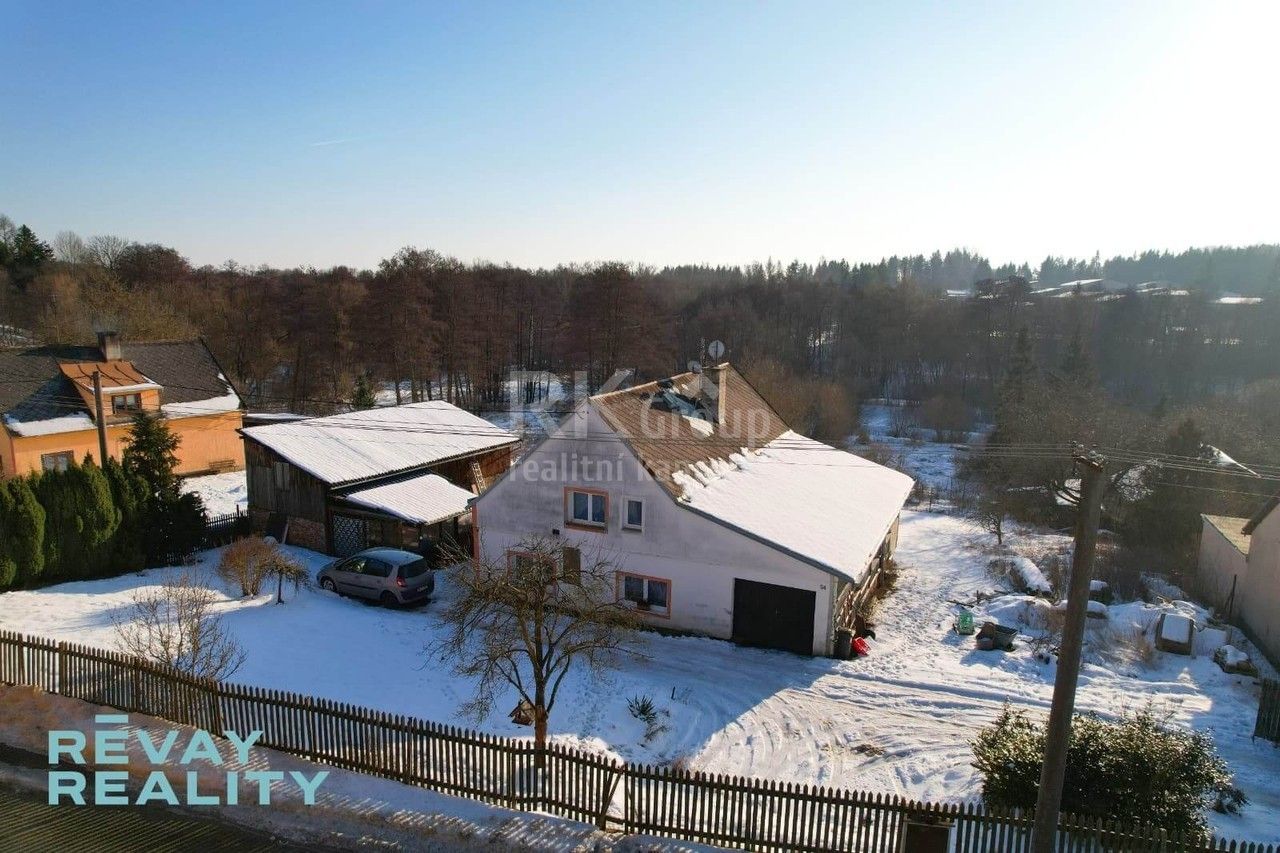 Rodinné domy, Zelená, Valy, 220 m²