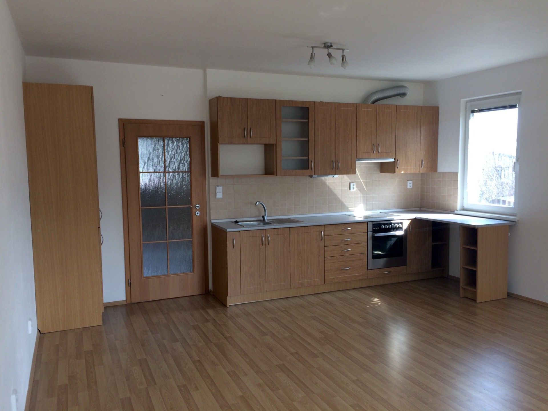 2+kk, Františka Diviše, Praha, 55 m²