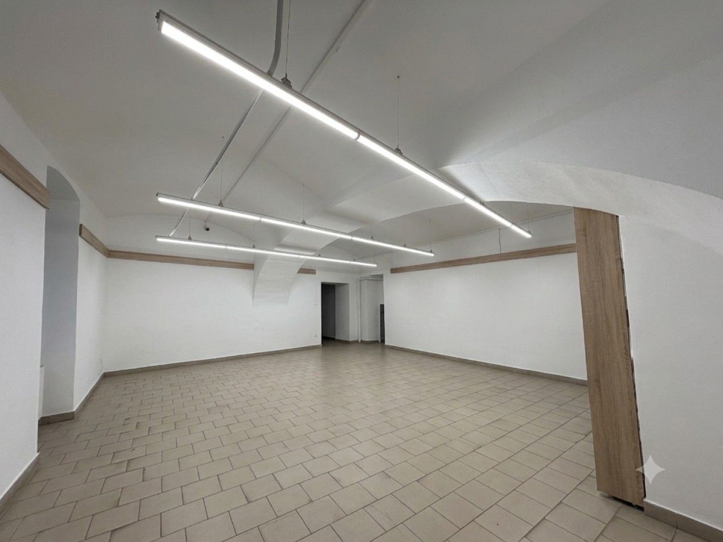 Pronájem obchodní prostory - Pražská, Klatovy I, 125 m² - 2