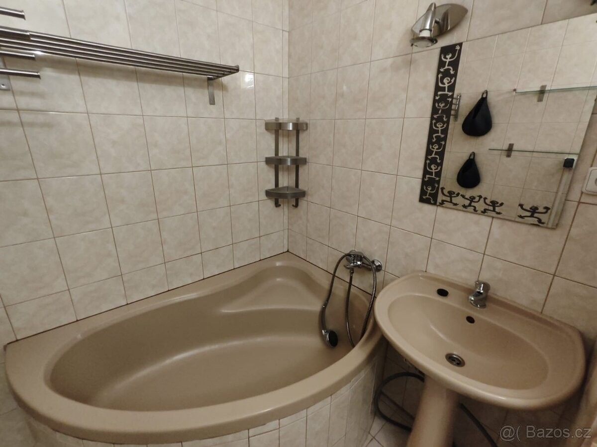 Byty, České Budějovice, 370 04