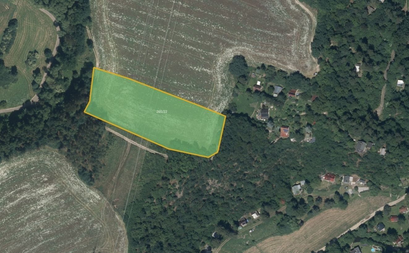 Zemědělský pozemek, 7 624 m²
