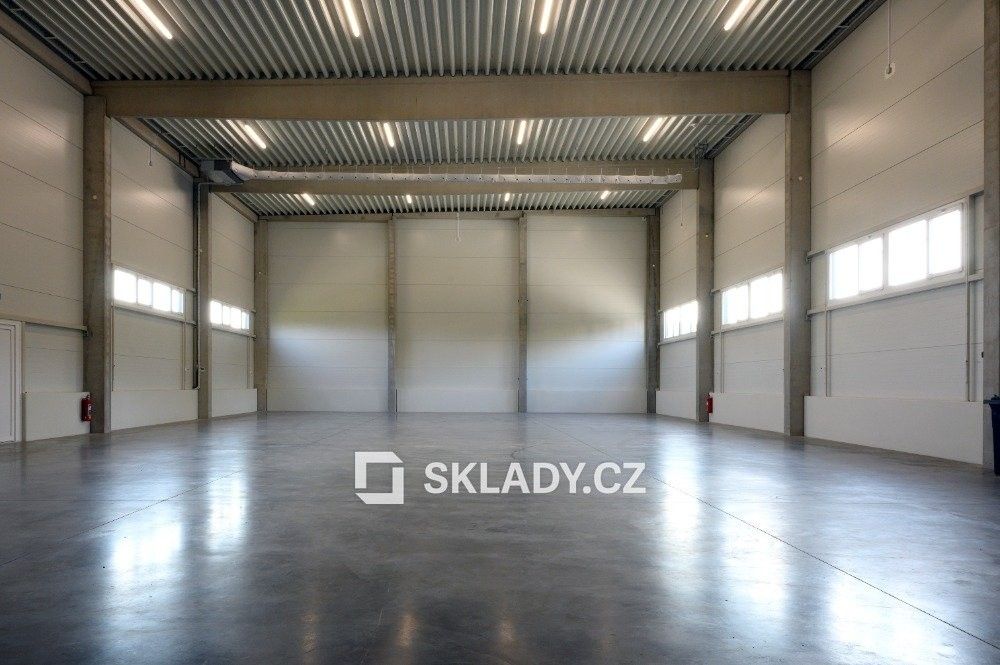 Sklady, Velké Meziříčí, 476 m² - 2