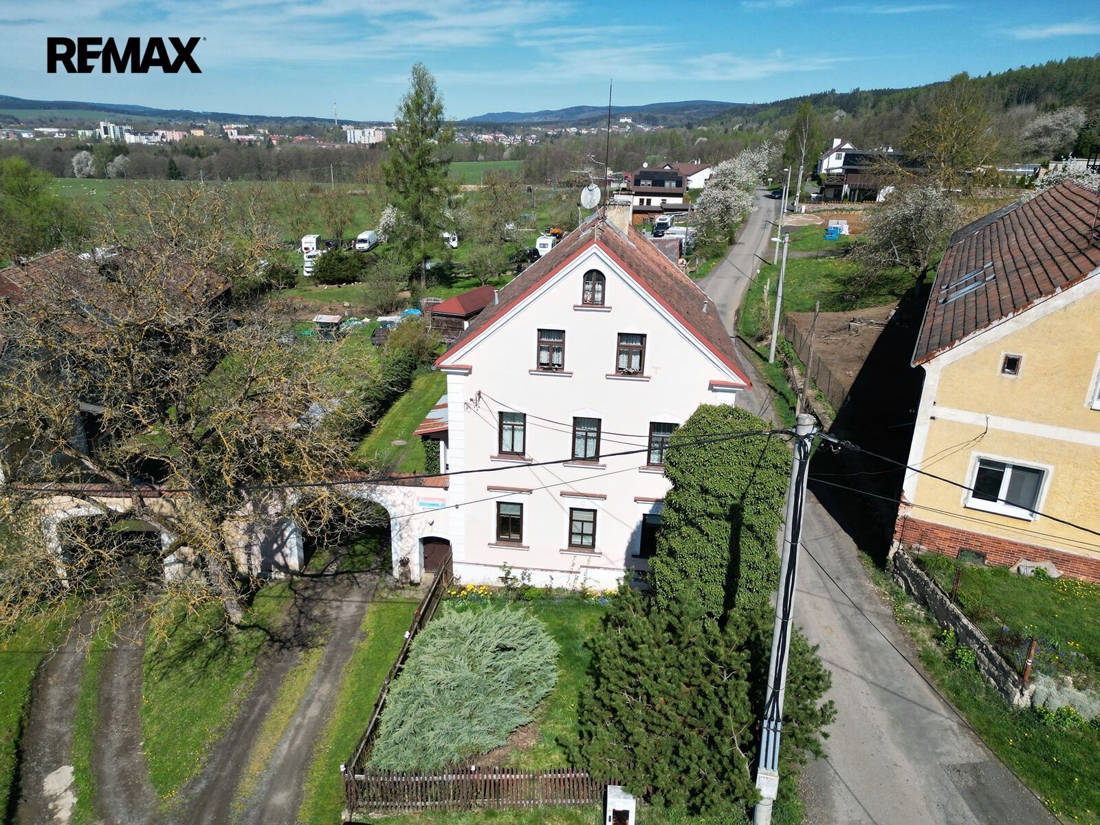 Rodinné domy, Mariánské Lázně Stanoviště, 250 m² - 1