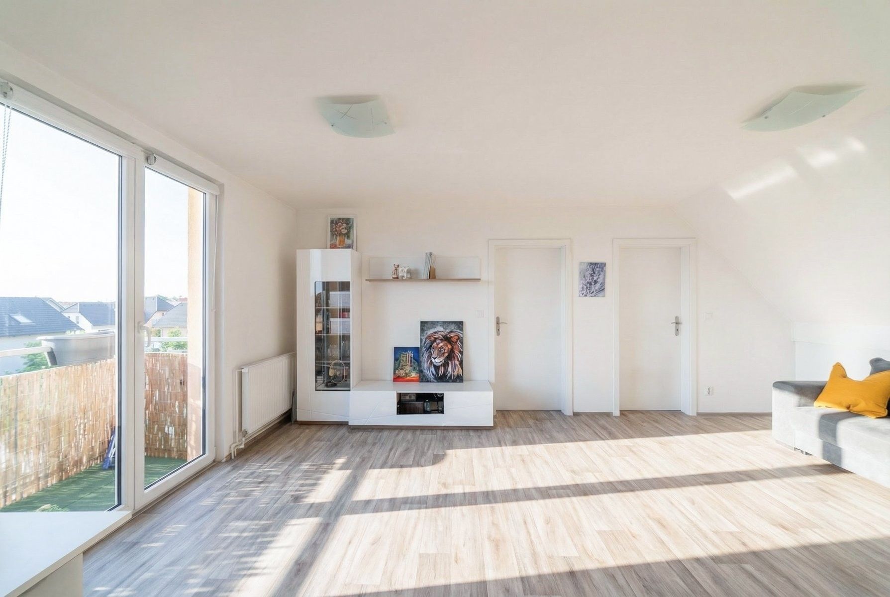 Prodej byt 3+1 - Nehvizdy, 67 m²