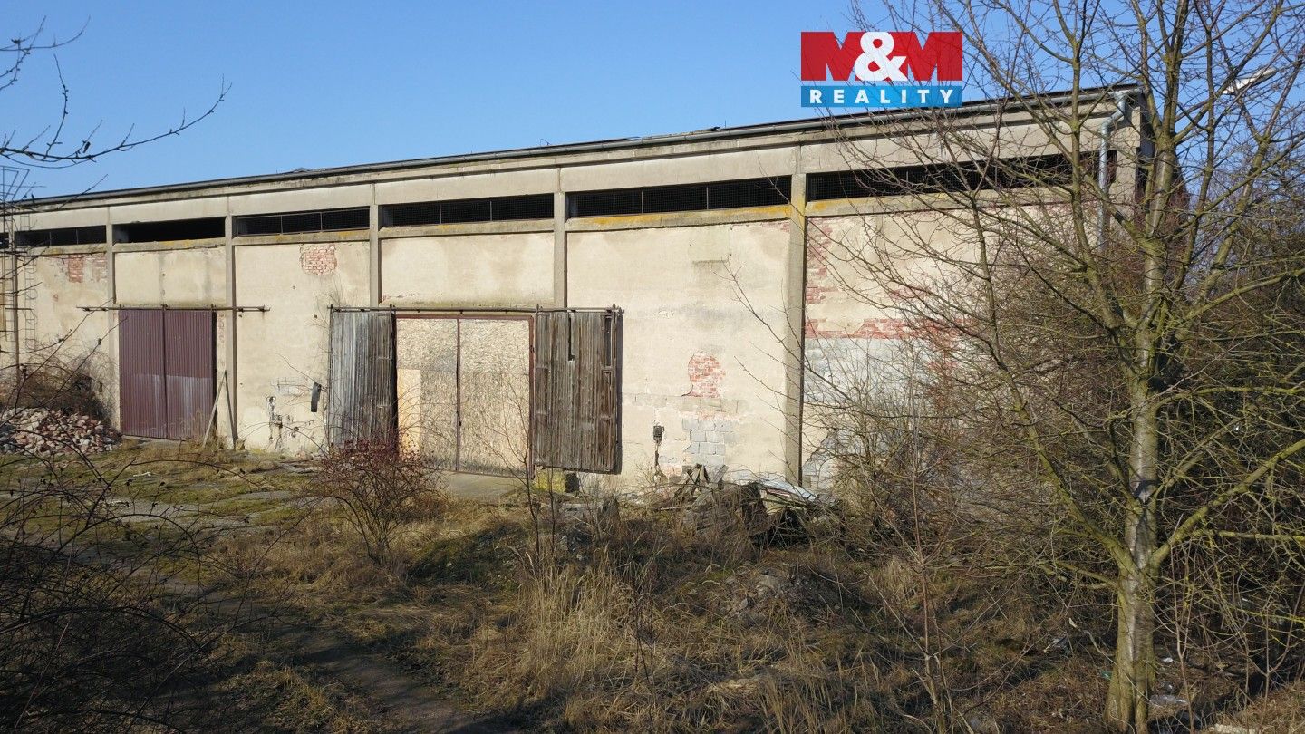 Sklady, Dlouhopolsko, 730 m²