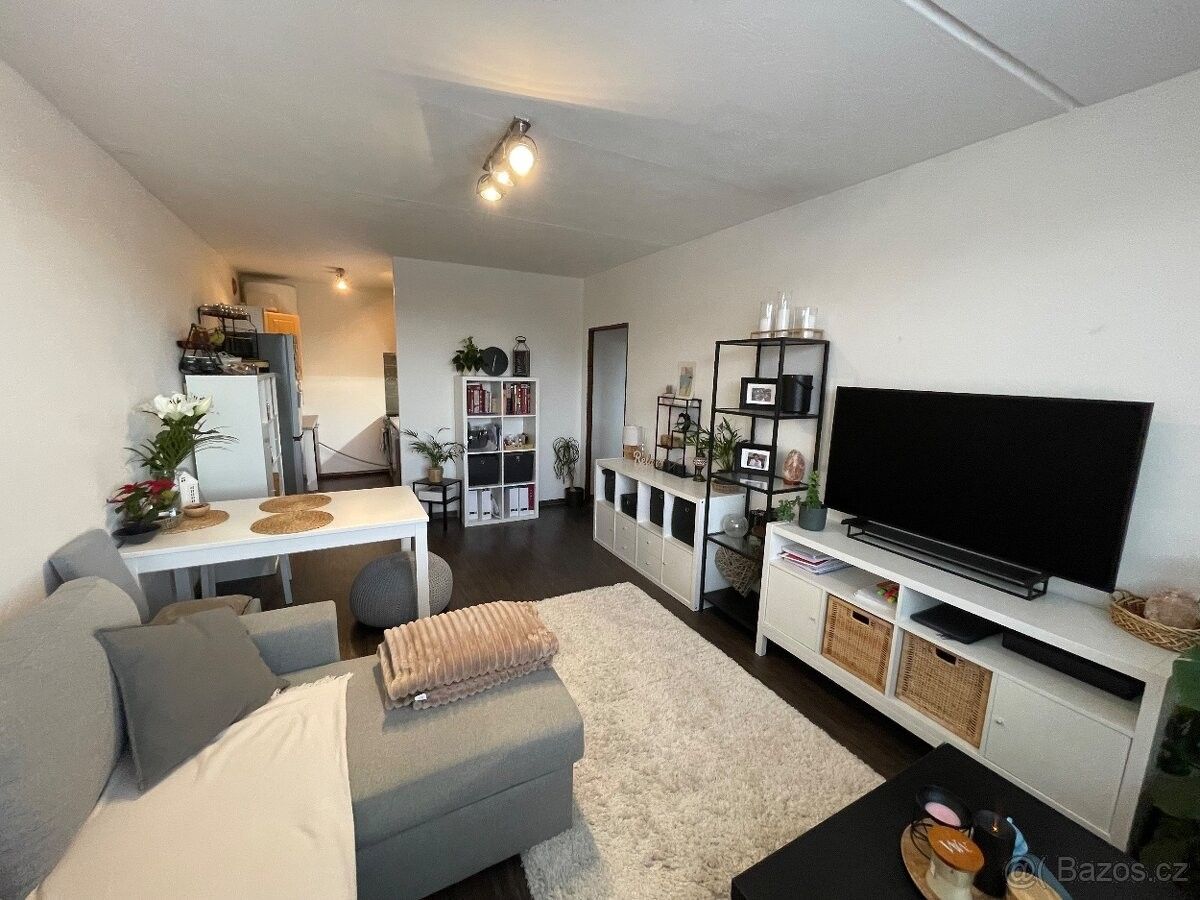 Byty, Benešov u Prahy, 256 01