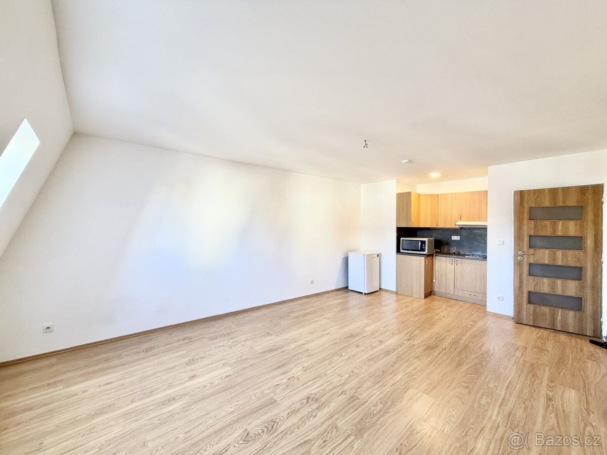 Byty, Jablonec nad Nisou, 466 01