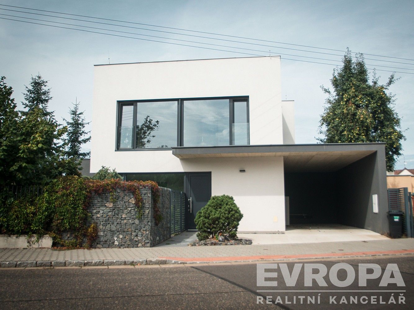 Pronájem rodinný dům - Pardubice - Pardubičky, Pardubický kraj, 205 m² - 2
