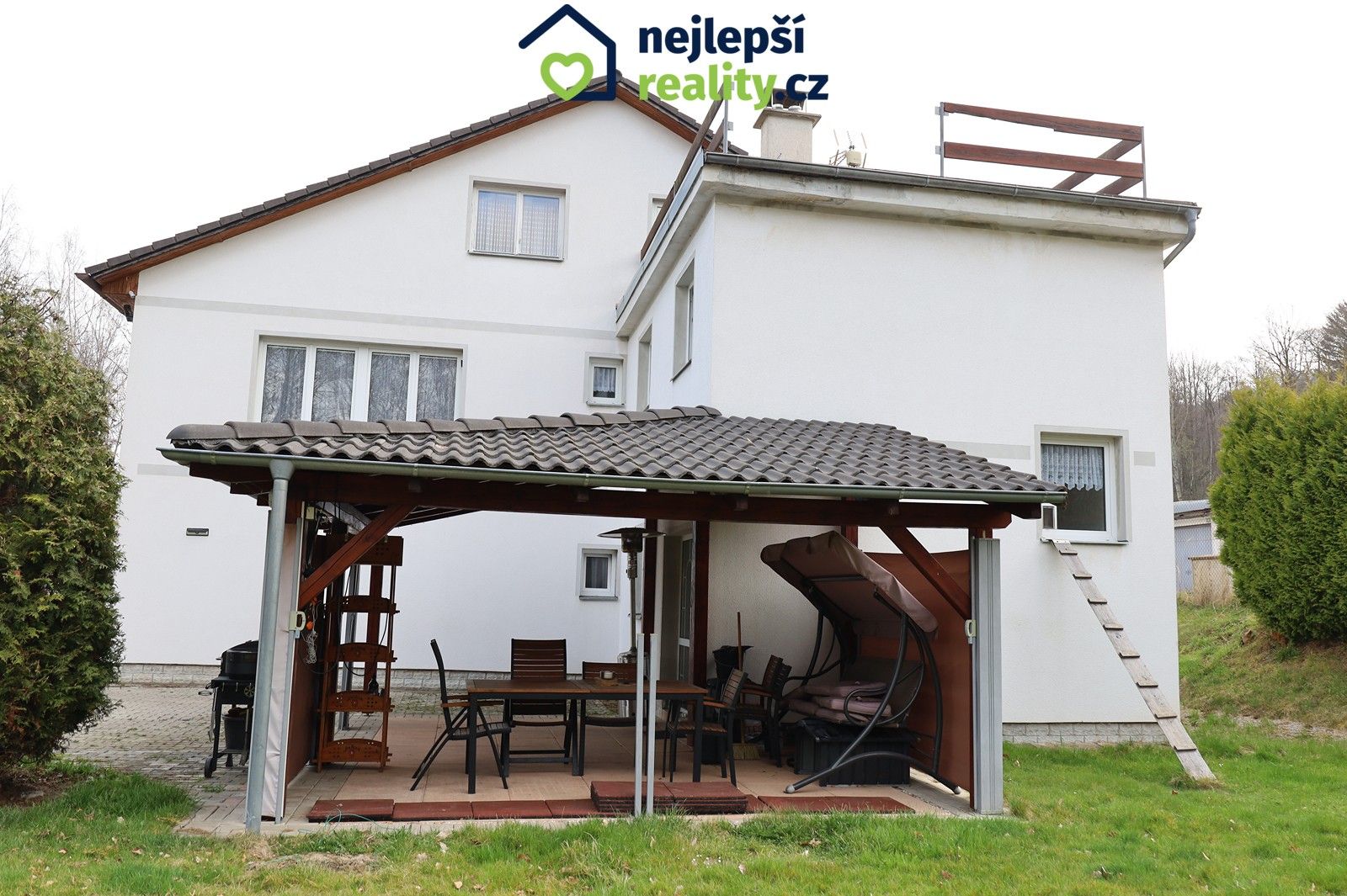 Rodinné domy, Okružní, Březová, 450 m²