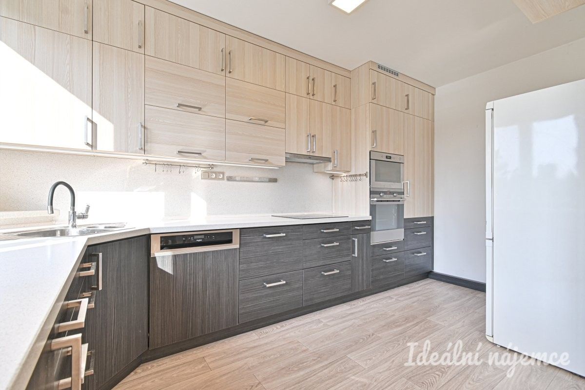 Pronájem byt 3+1 - Zikova, Brno, 74 m²