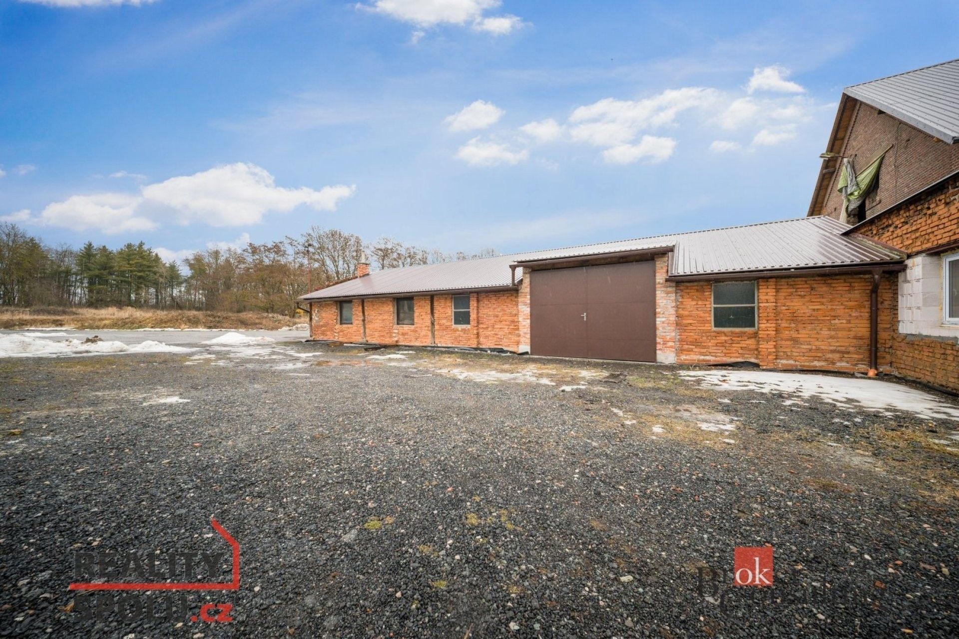 Sklady, Stěžery, 82 m²