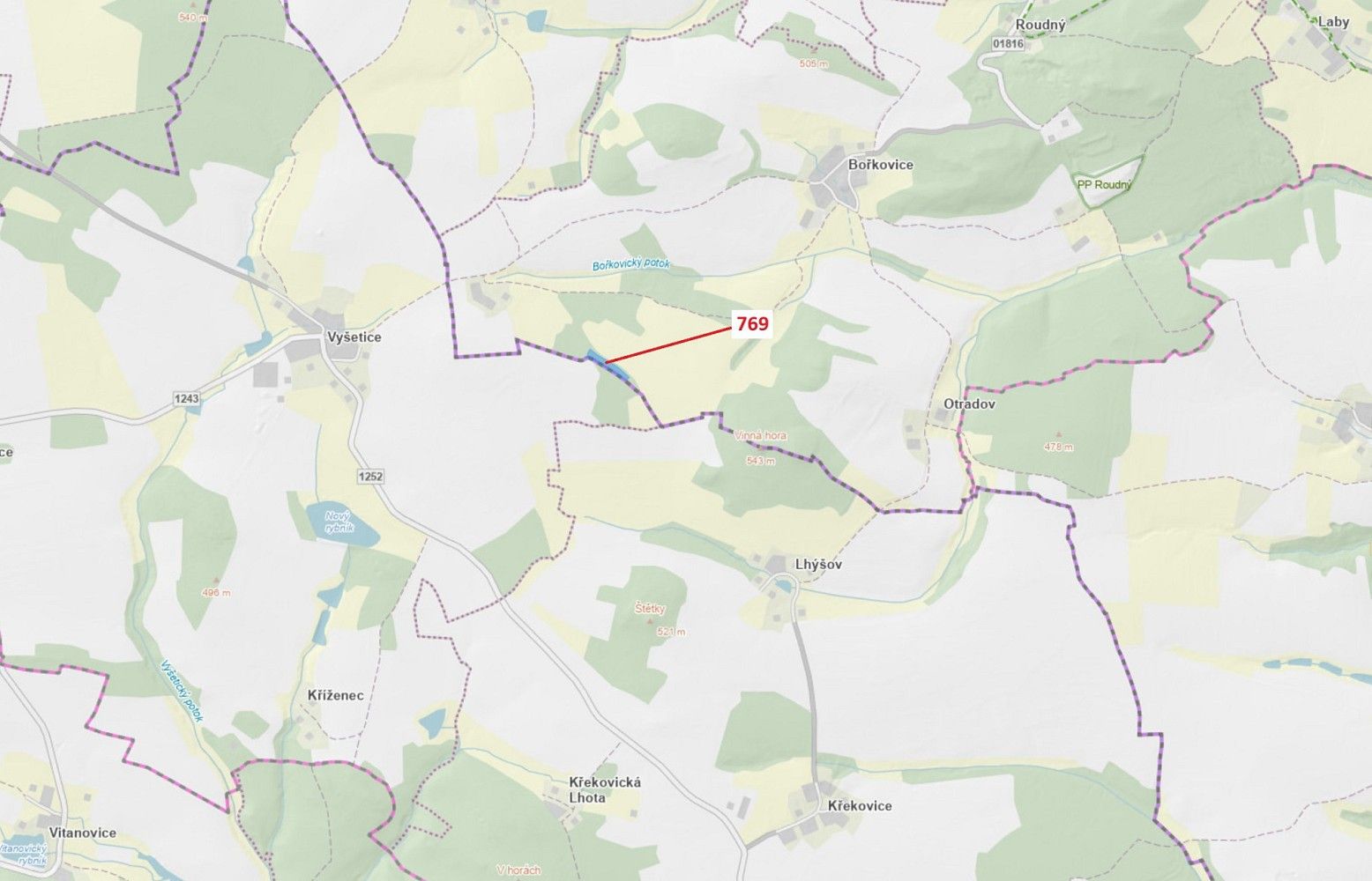 Les, 4 745 m²