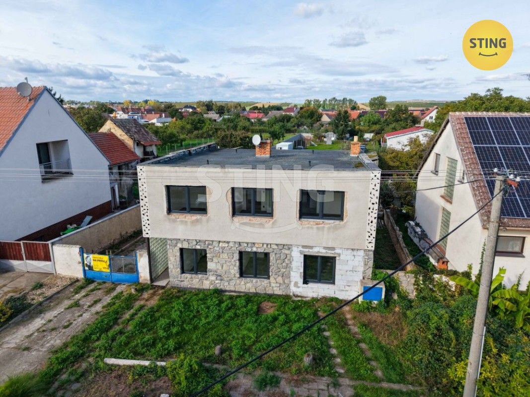 Rodinné domy, Šakvická , Strachotín, 270 m² - 1