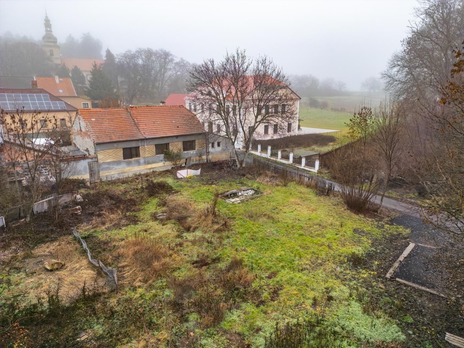 Rodinné domy, Buškovice, Podbořany, 186 m²