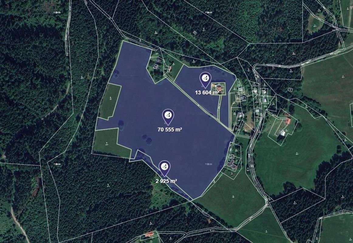 Louka, 14 514 m²