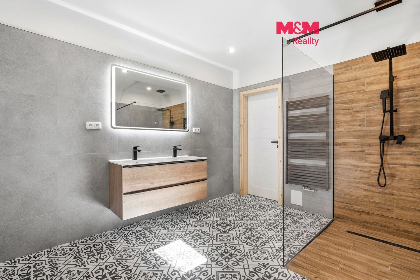 Rodinné domy, Bzí, Železný Brod, 313 m² - 1