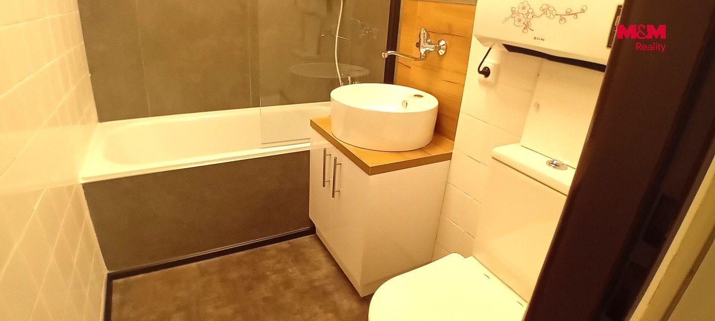 Pronájem byt 2+kk - nábřeží Benešovo, Dvůr Králové nad Labem, 36 m² - 5