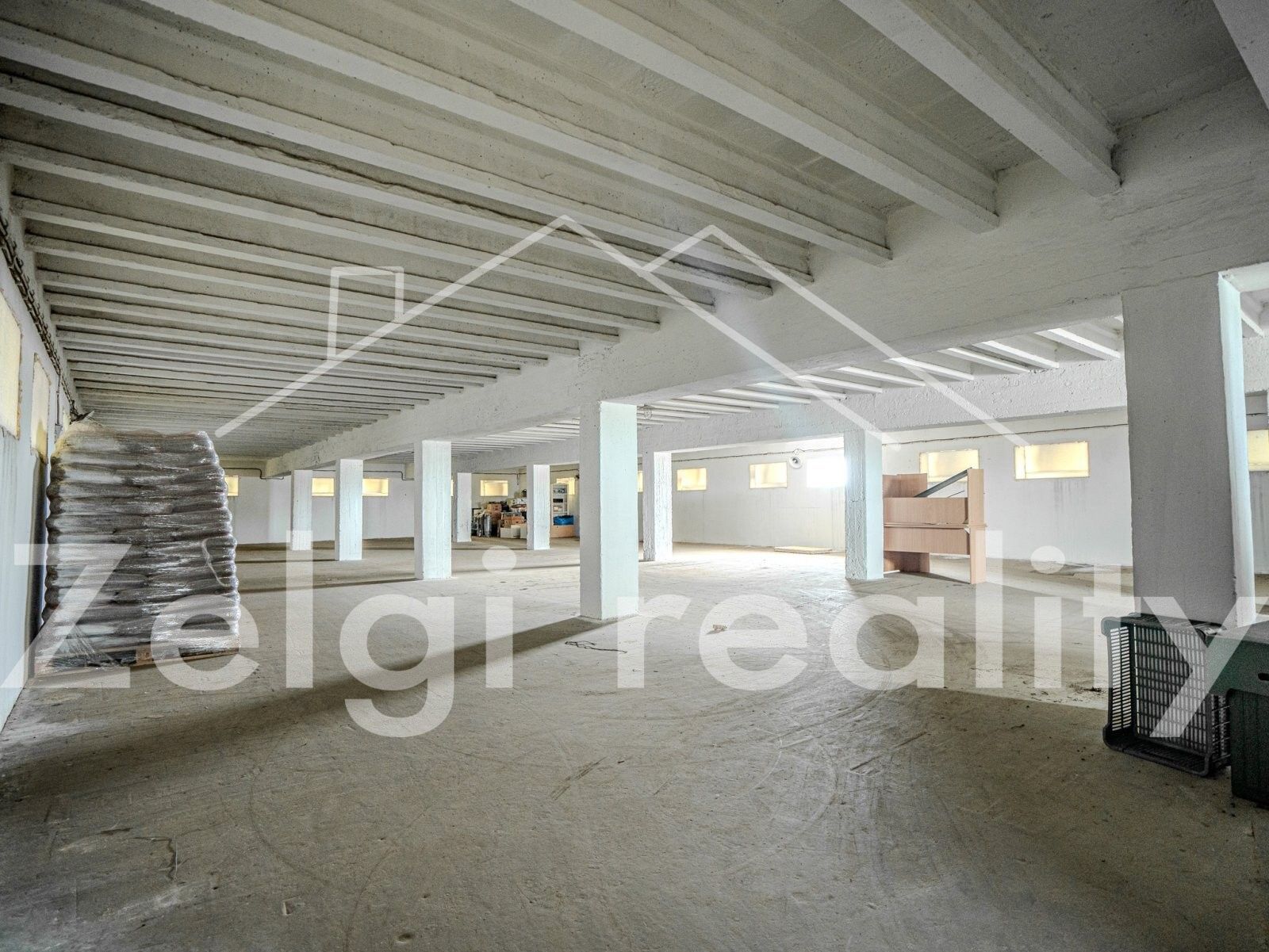 Sklady, Podivín, 400 m²