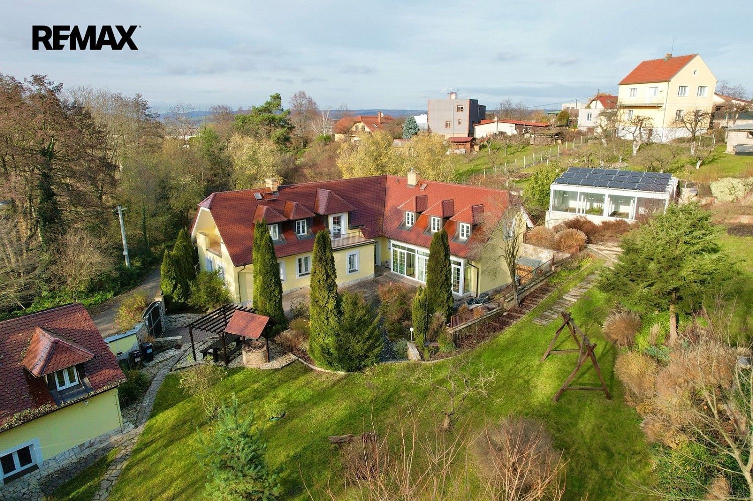 Rodinné domy, Svinaře - Halouny, okres Beroun, Středočeský kraj, 650 m² - 1