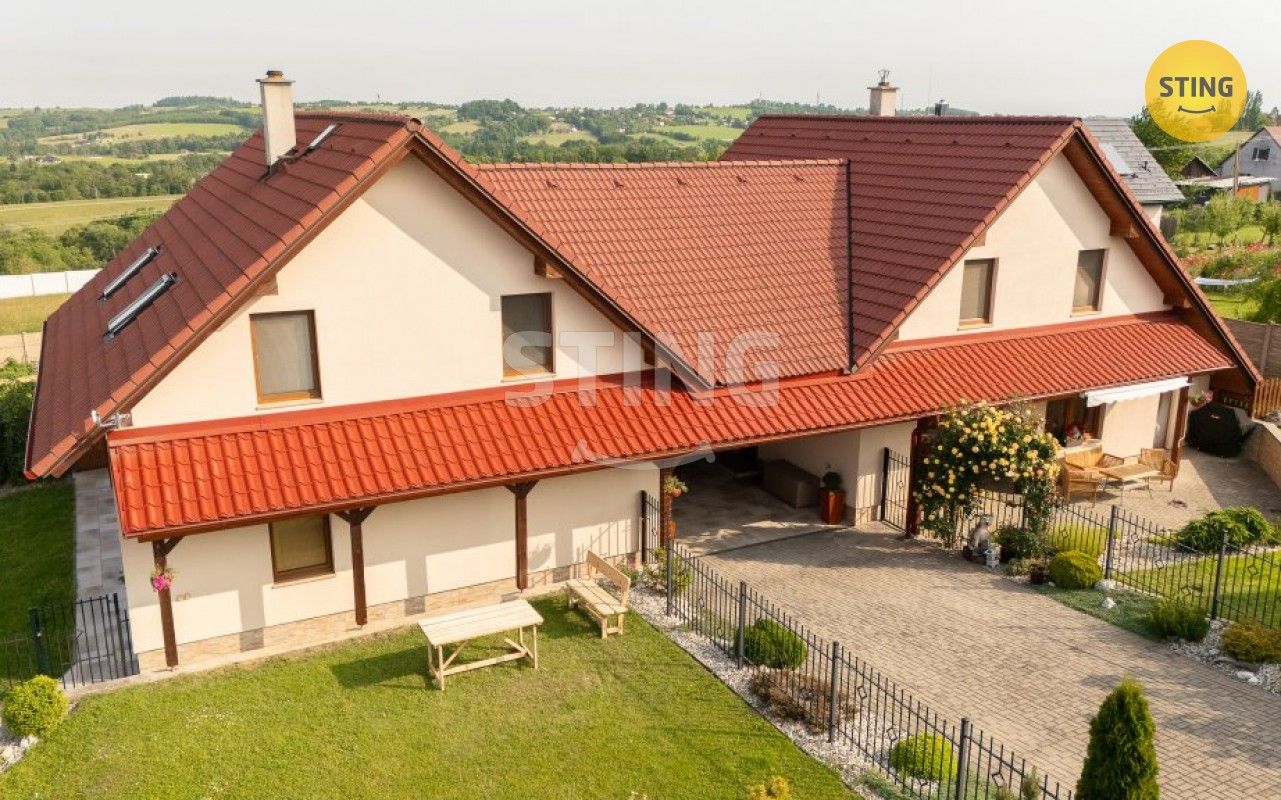 Prodej rodinný dům - Horní Žukov, Český Těšín, 340 m²