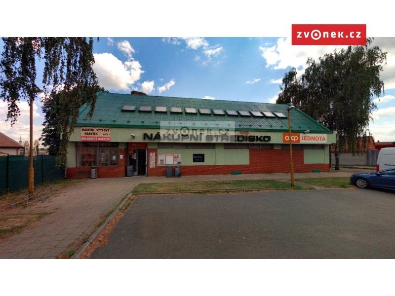 Pronájem kancelář - Spytihněv, 442 m²