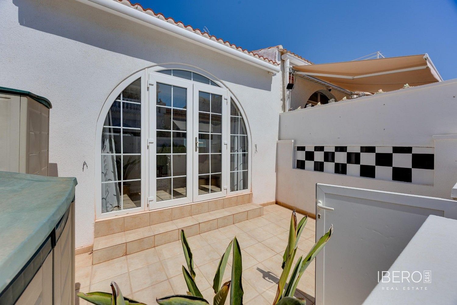Prodej rodinný dům - Torrevieja, ES, 55 m² - 2
