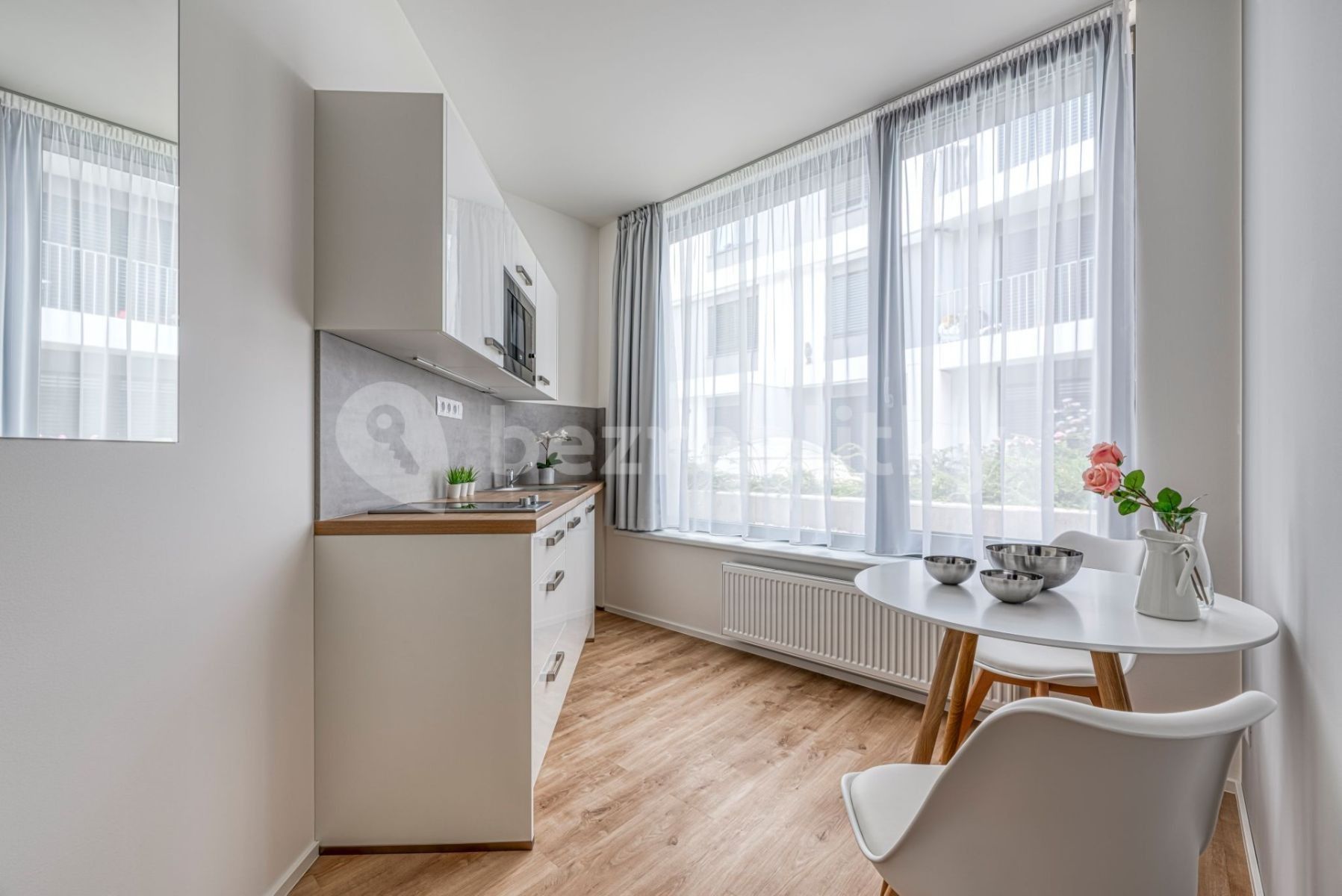 Pronájem byt 1+kk - Mukařovského, Praha - Stodůlky, 30 m² - 5