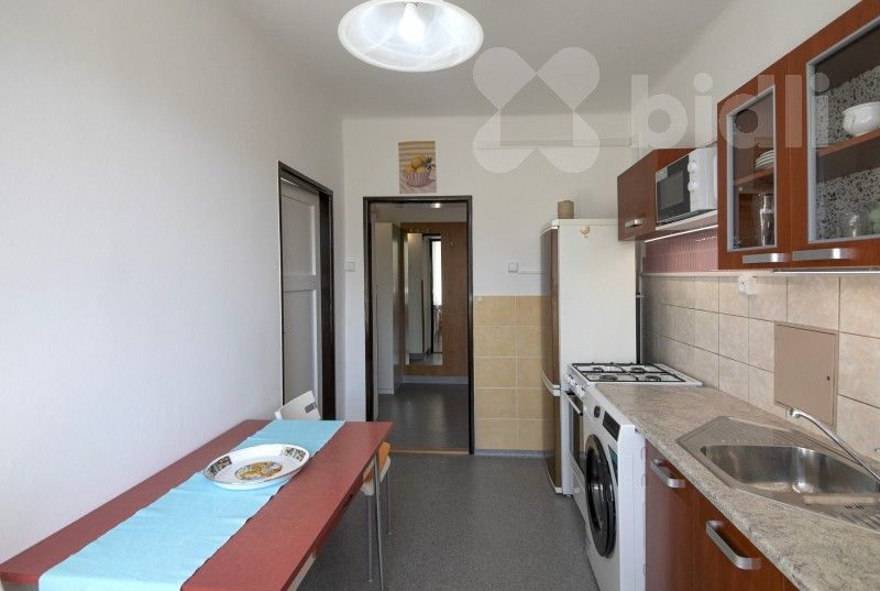 Byt 1+1 · 39 m² · gen. Píky 1981, Kladno Kročehlavy - 4