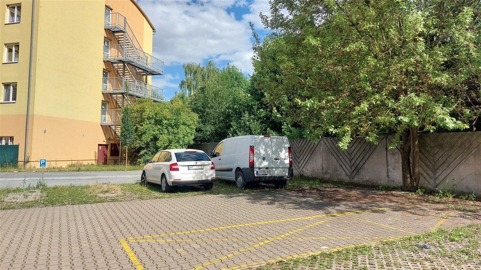 Ostatní, Klecany, 12 m²