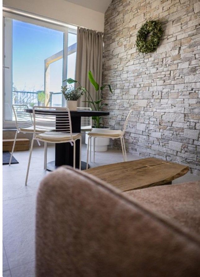 Byty, Mikulov na Moravě, 692 01