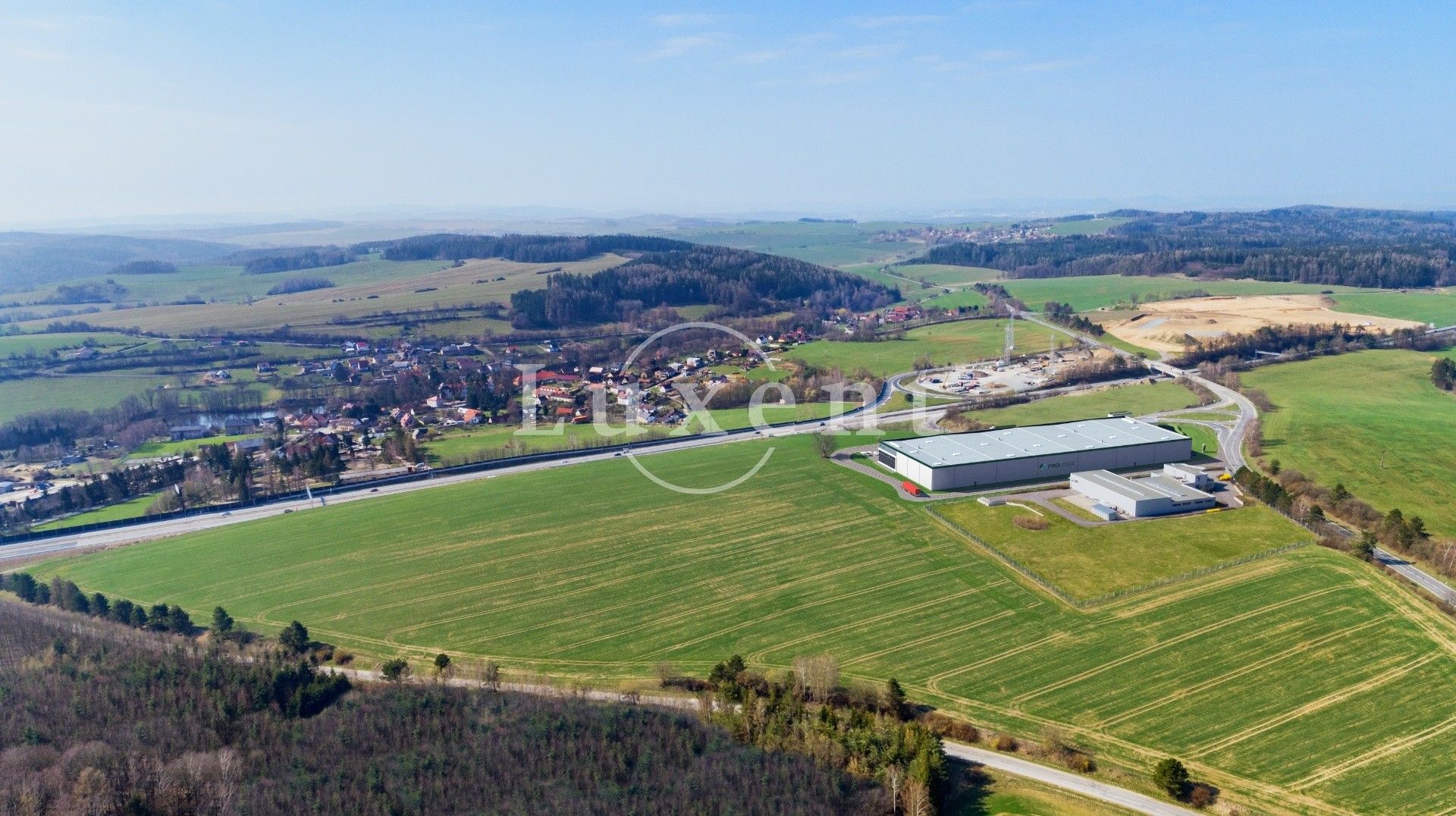 Sklady, Ostředek, 20 570 m² - 2