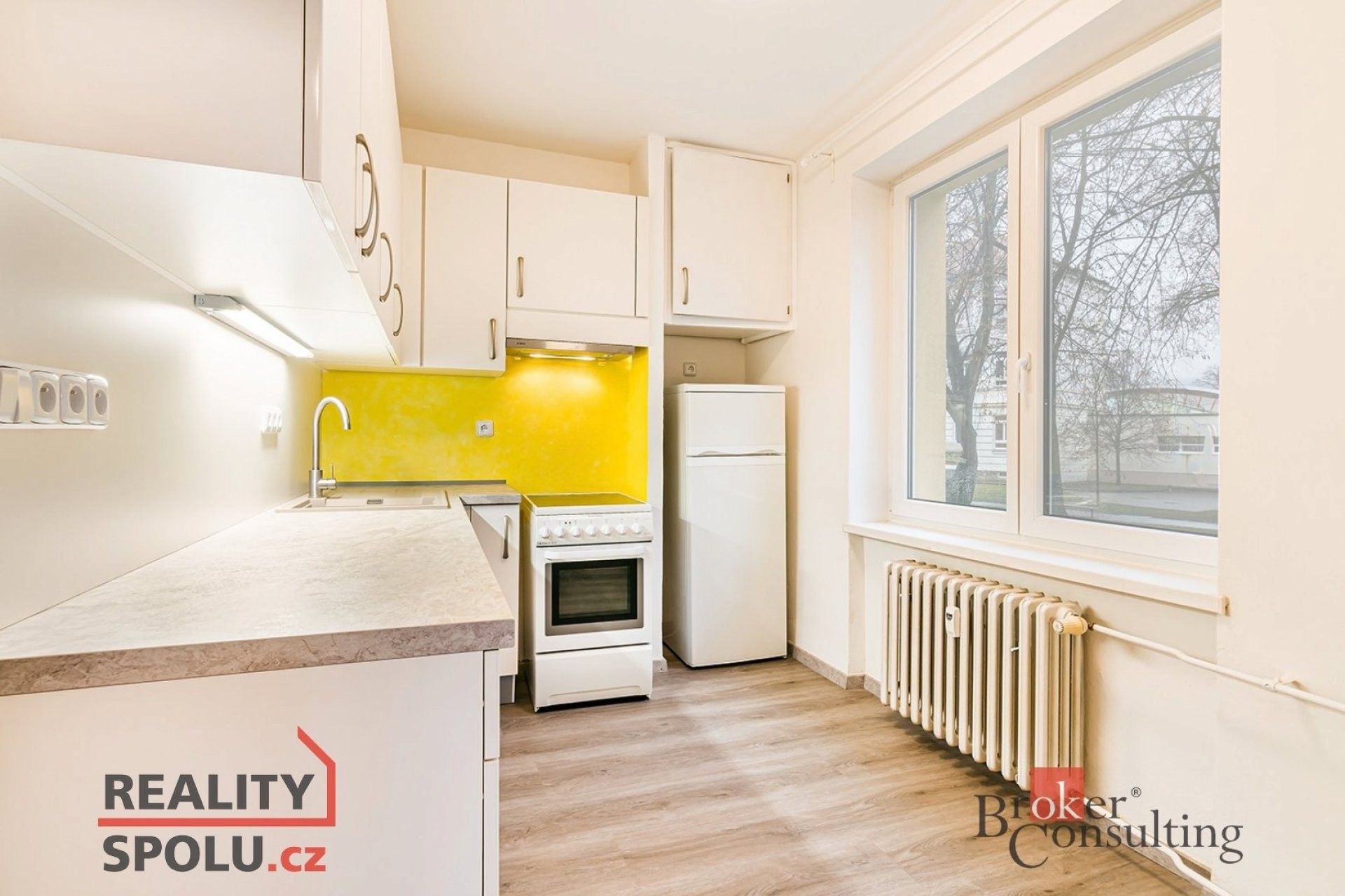 Pronájem byt 2+1 - Komenského náměstí, Slavkov u Brna, 53 m²