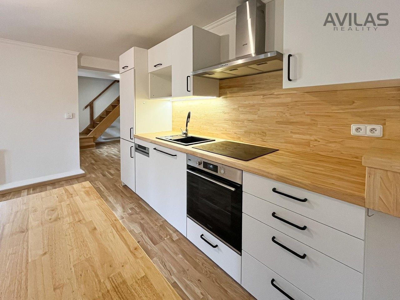 Prodej byt 3+kk - Pod Hradištěm, Týnec nad Sázavou, 87 m² - 5