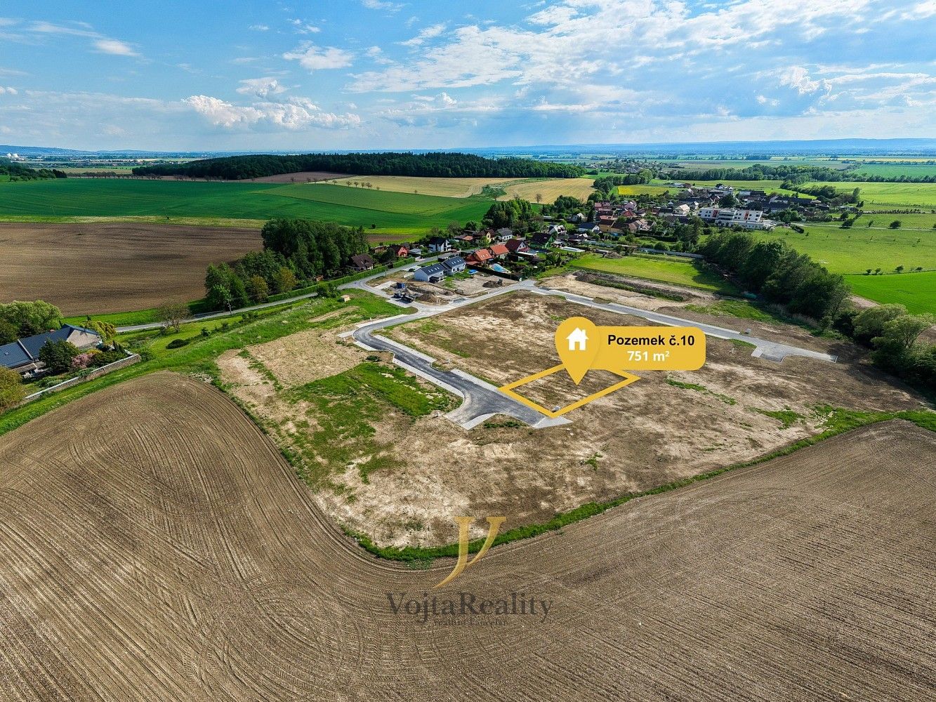Pozemky pro bydlení, Komárov, okres Olomouc - 2