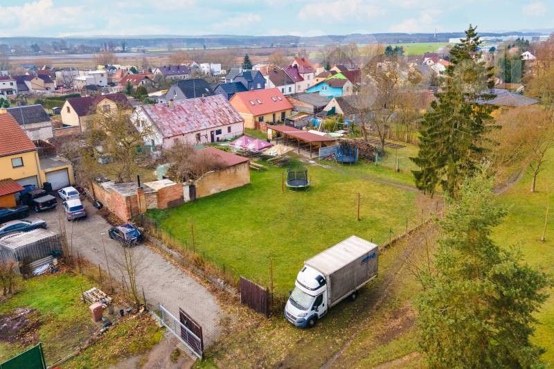 Prodej pozemek pro bydlení - Revoluční, Nýřany, 180 m²