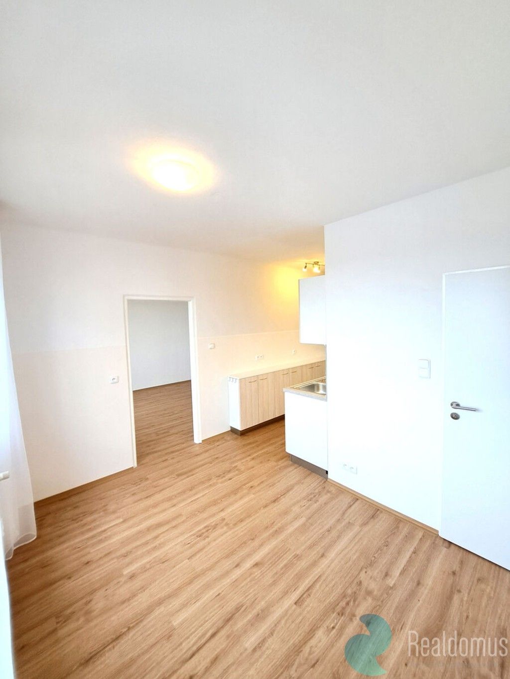 Pronájem byt 1+1 - Kubatova, České Budějovice 3, 50 m² - 5