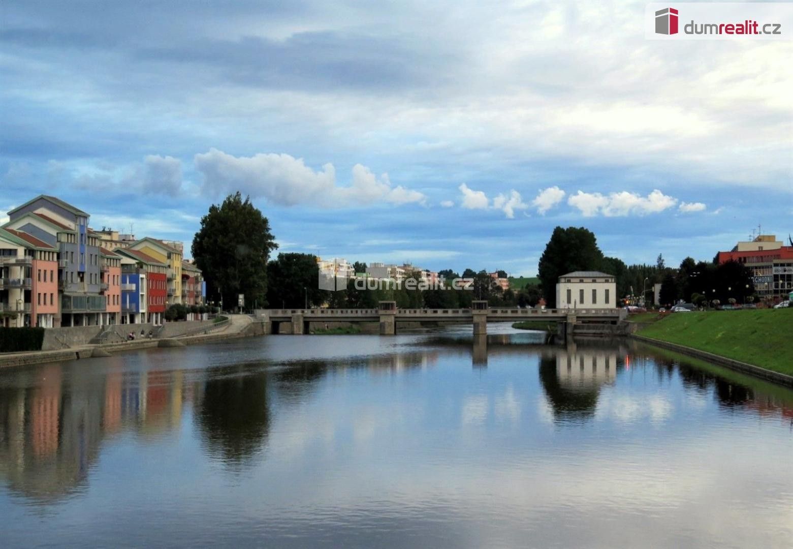 Ubytovací zařízení, Alšovo nám., Písek, 389 m²