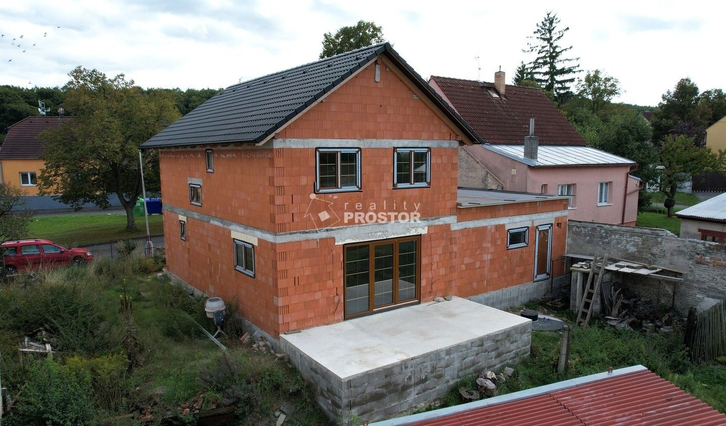 Rodinné domy, Jiráskova, Kladno, 163 m²