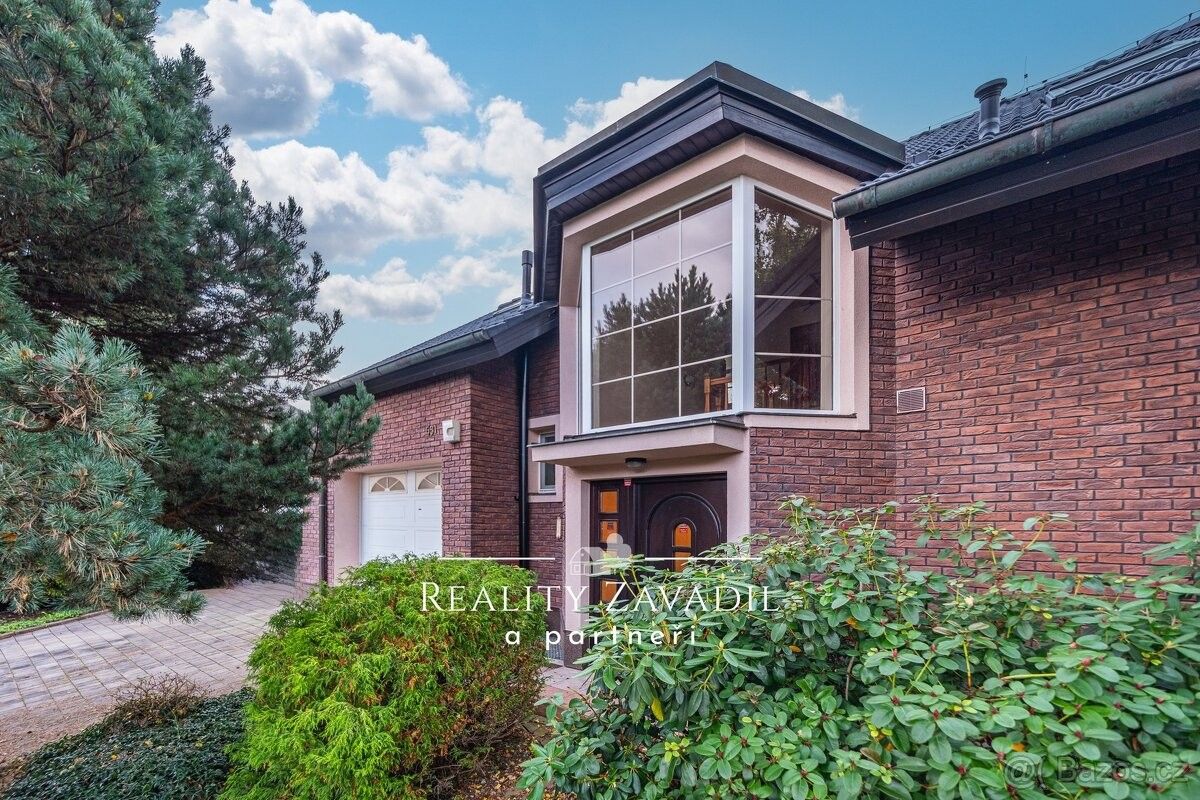 Rodinné domy, Jesenice u Prahy, 252 42